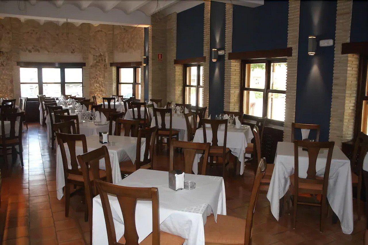 Hotel Restaurante Setos Motilla Del Palancar Buitenkant foto