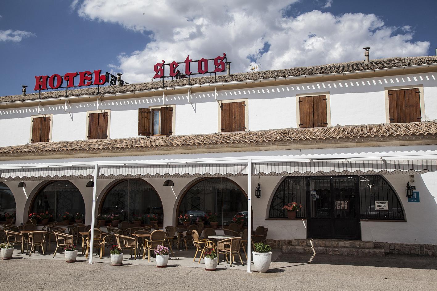 Hotel Restaurante Setos Motilla Del Palancar Buitenkant foto